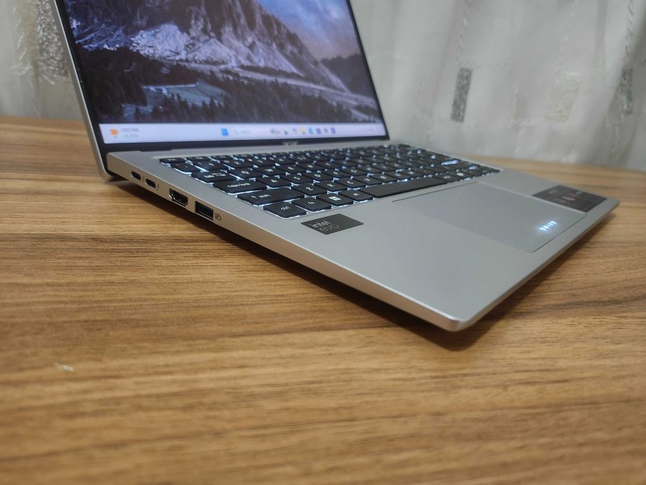 Acer Swift Go Ultra 7/DDR5 16/M.2 1TB/14 IPS