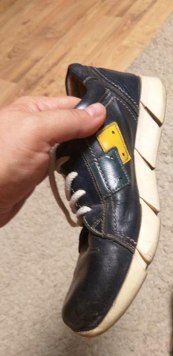 Pantofi baieti, piele, bleumarin, mar. 30 si o pereche mar.33