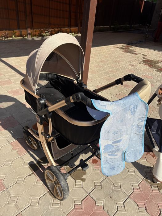 Продаётся детская коляска.