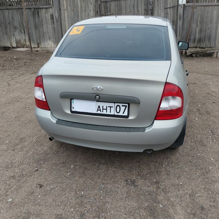 Продам машину Калину