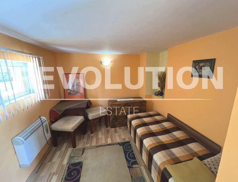 Дава се под наем Тристаен апартамент в Варна, м-т Траката - 75 кв.м за 348.84 € - Снимка #5