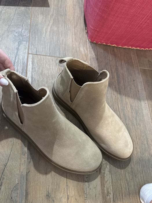 Нови мъжки боти естествен велур Bershka 43 номер