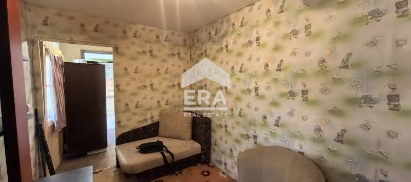 Дава се под наем Етаж от къща в Варна, Аспарухово - 60 кв.м за 281 € - Снимка #7