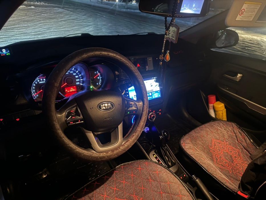 Продается Kia rio 2014 года