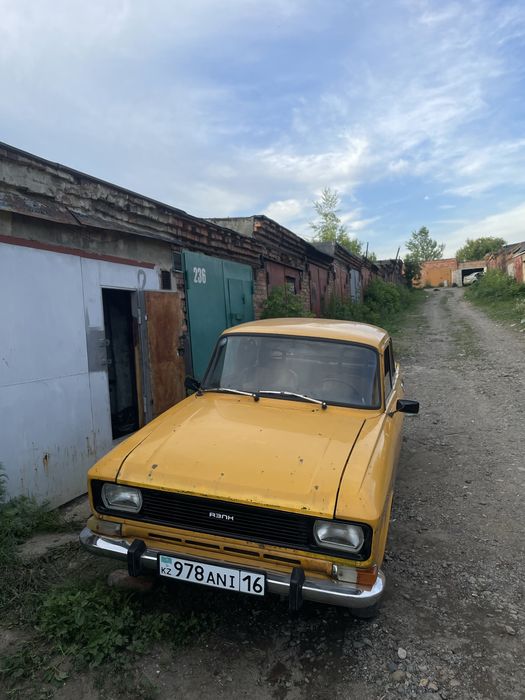 Продам москвич 2140