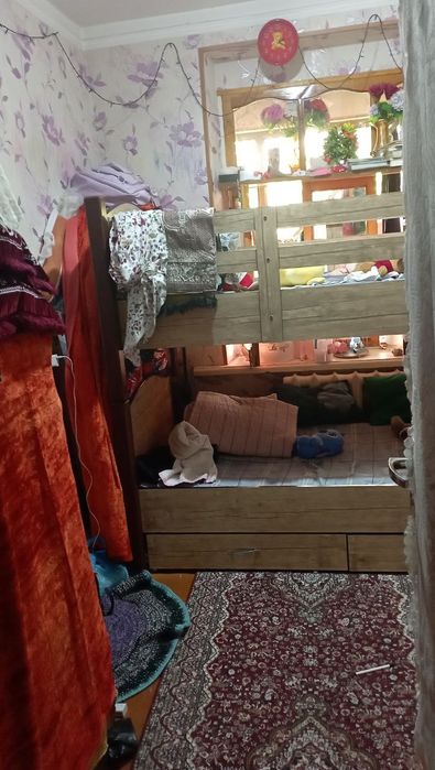 3 xonali dom sotiladi