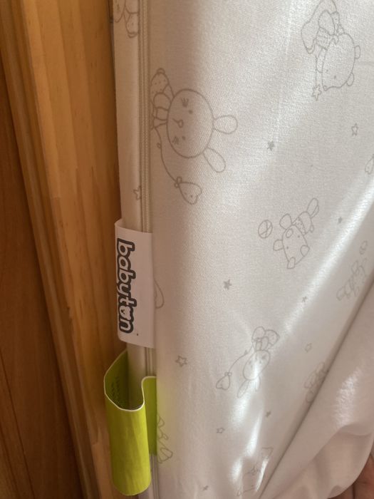 Фирменный десткий матрас