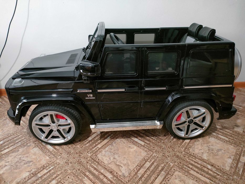 Продам детский электромобиль