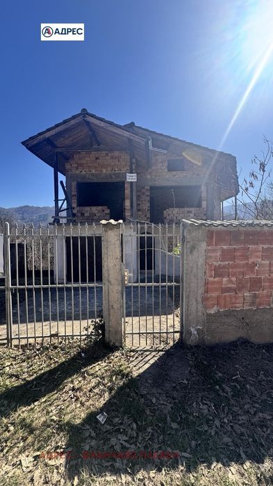 Продава се Къща в Троян - 164 кв.м за 641 €/кв.м - Снимка #2