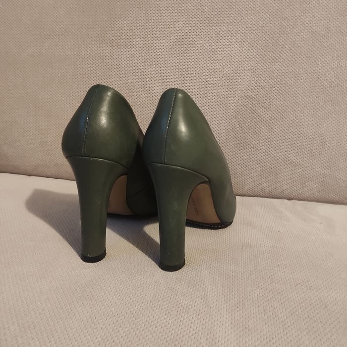 Pantofi eleganți