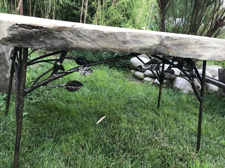 Маса холна , трапезна маса от масивно дърво