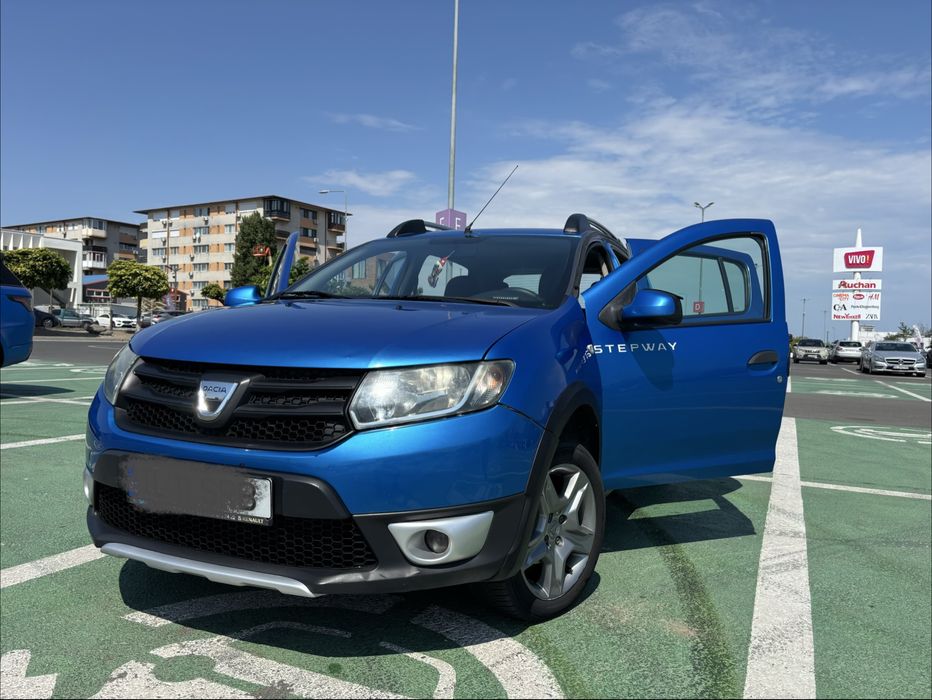 Vând Dacia Sandero Stepway 1.5 dCi, 90 CP