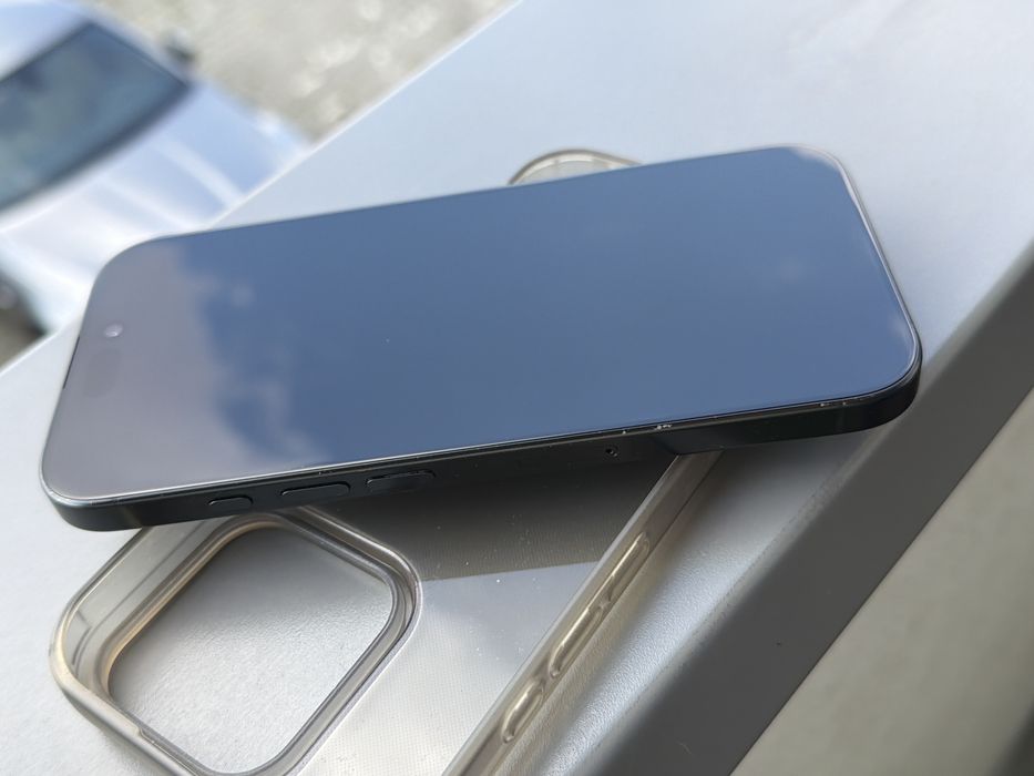 Iphone 16 pro, 128 Gb, garantie Emag pana in noiembrie