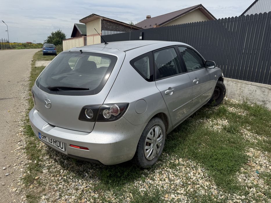 MAZDA 3 0 — imagine 3