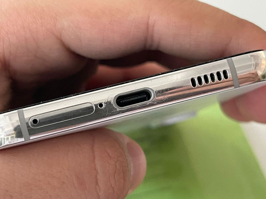 Обменяю samsung s22 plus