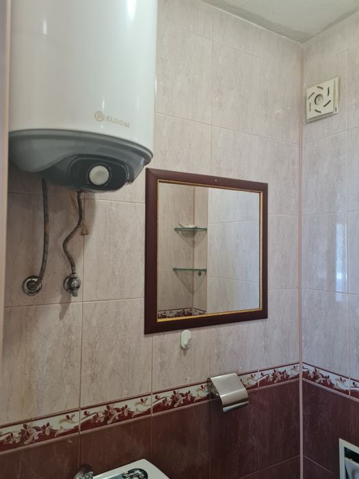 Дава се под наем Едностаен апартамент в Благоевград, Идеален център - 54 кв.м за 255 € - Снимка #6