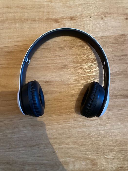 Наушники блюутуз