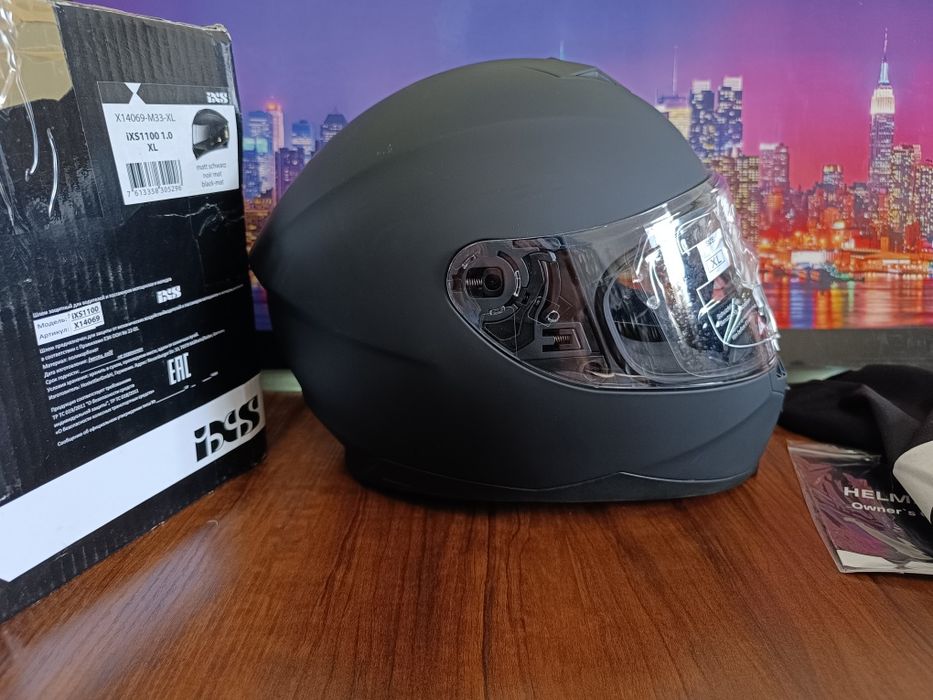 Мото шлем от швейцарского бренда IXS