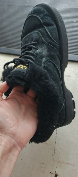 Кроссовки зимние