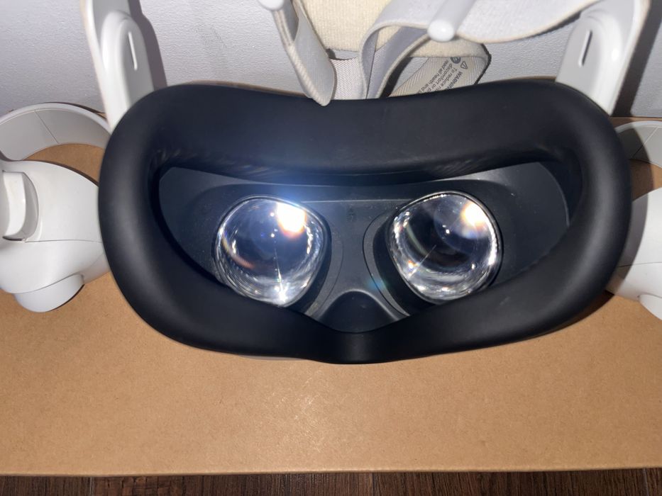 Oculus  Quest  2