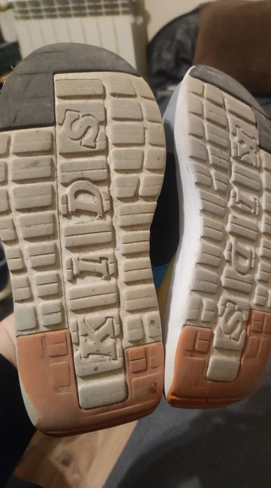 Маратонки за момче 31 и 32 номер