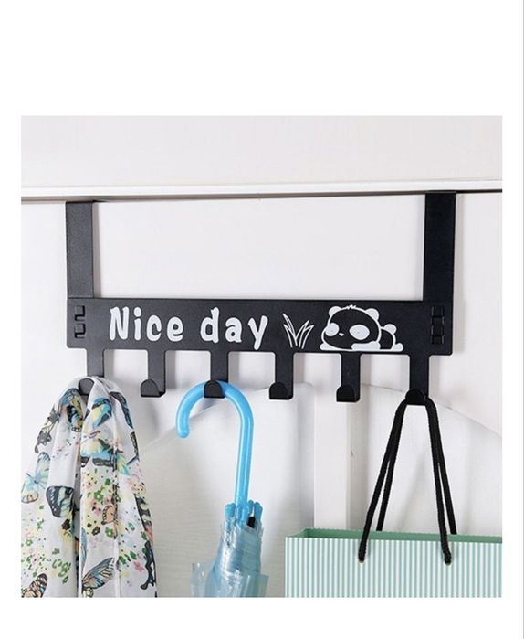 Вешалка надверная