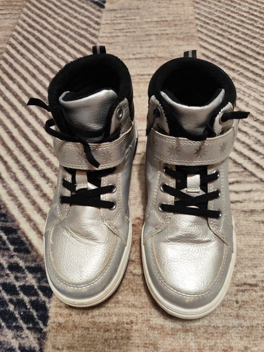 Осенние ботинки 32 размер