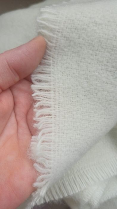 Vand pătura lâna 100% noua