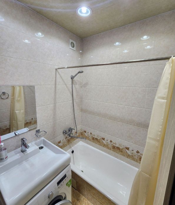 Yakkasaroy tumani Qushbegida 2 xonali uy