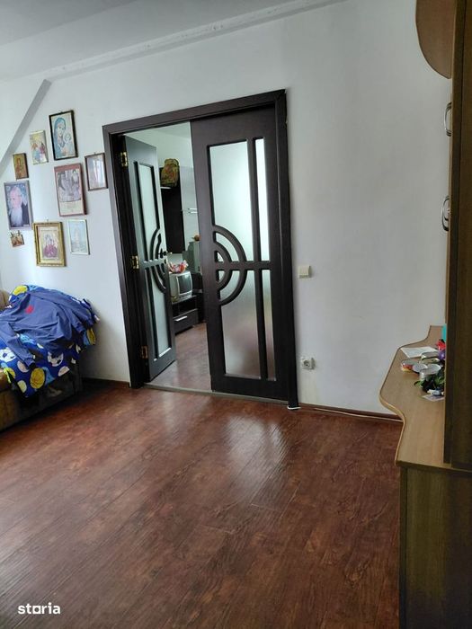 Casa P+1 zona centrala