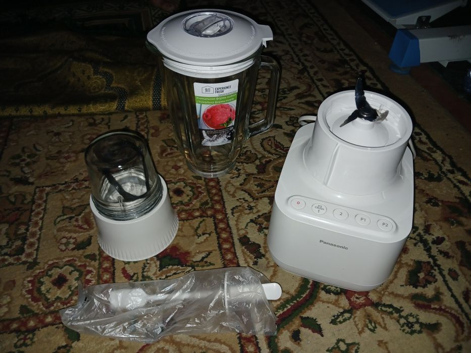 Panasonic blendr sotiladi