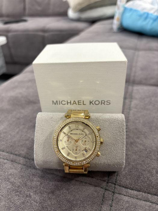 Часовник Michael Kors
