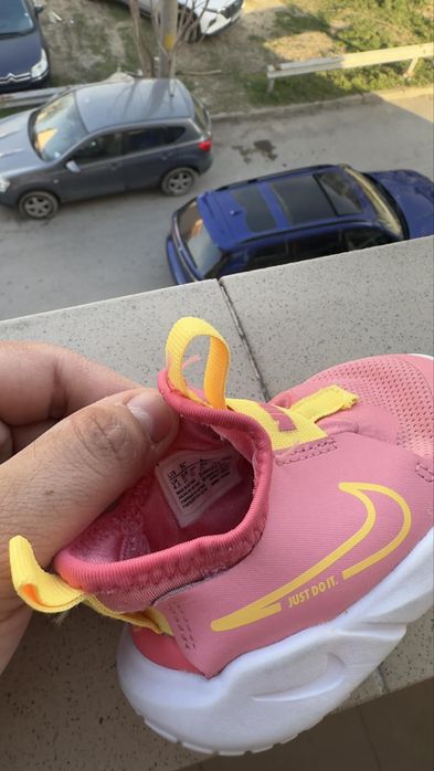 Обувки за момиче