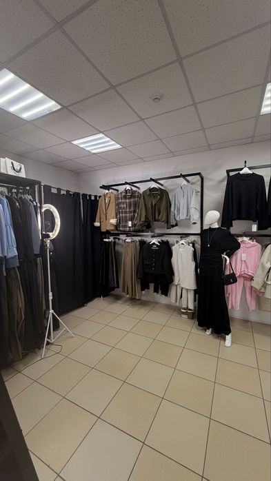 Продам бутик с оборудованием