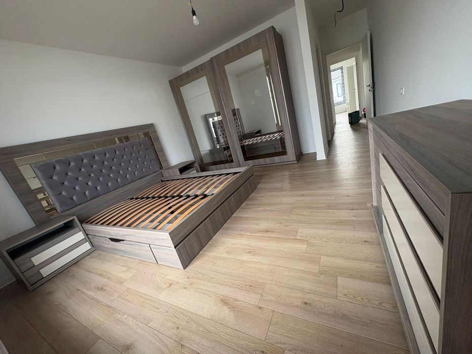 Montăm mobila si facem la comadă!