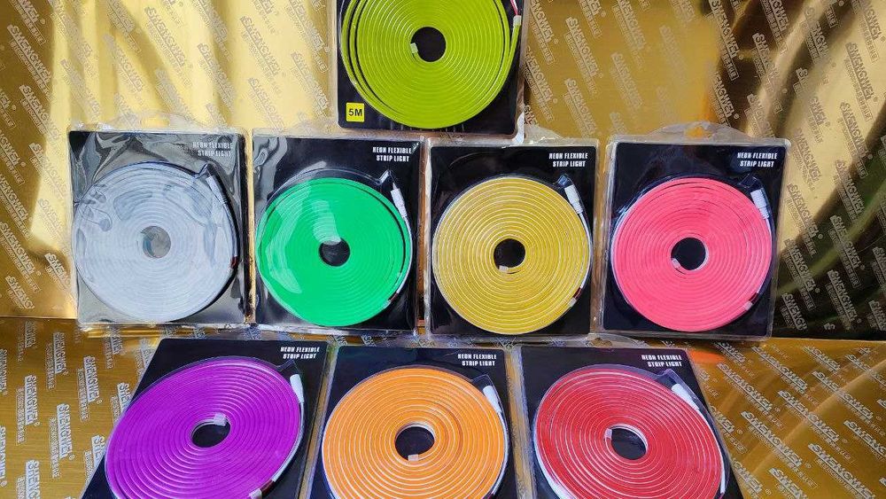 Neon, lenta lampa / Лента неоновая