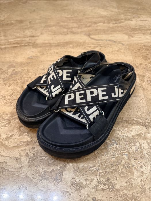 Сандали Pepe Jeans