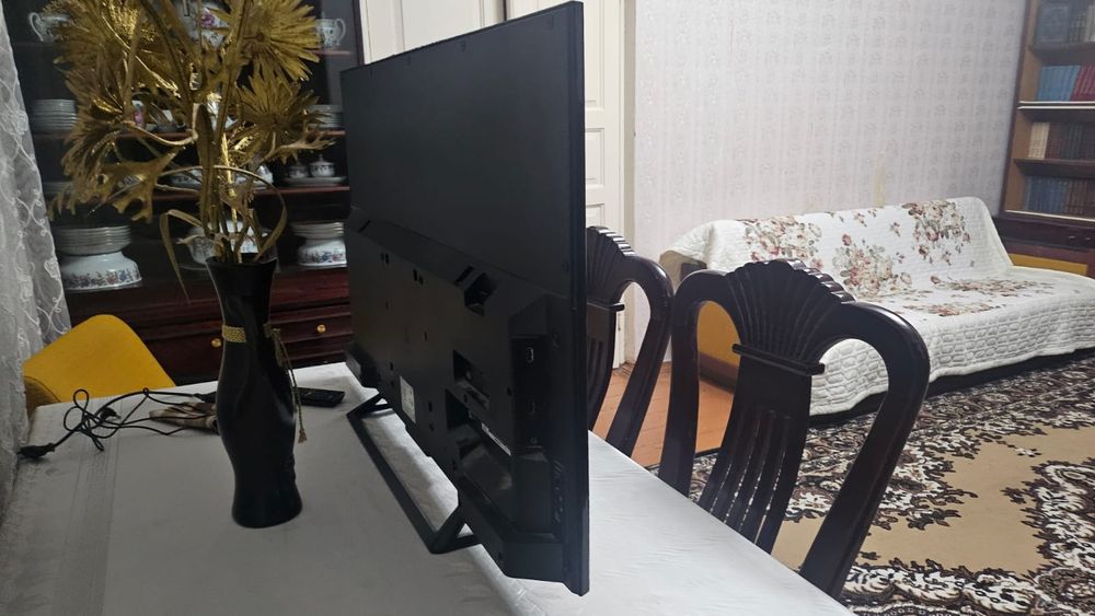 Телевизор Sony 2015 года