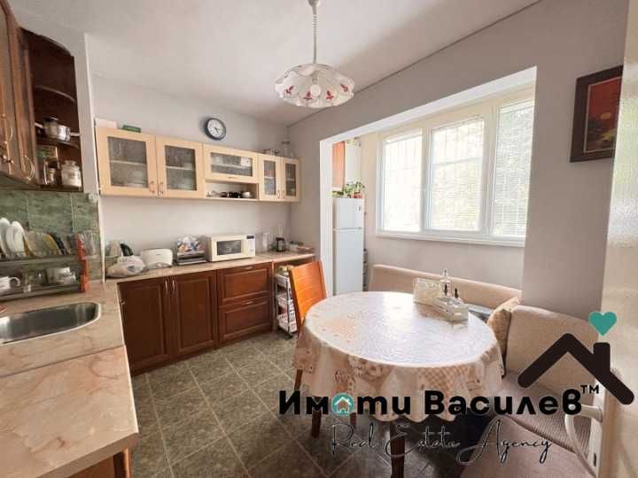 Продава 3-СТАЕН град София, Младост 4