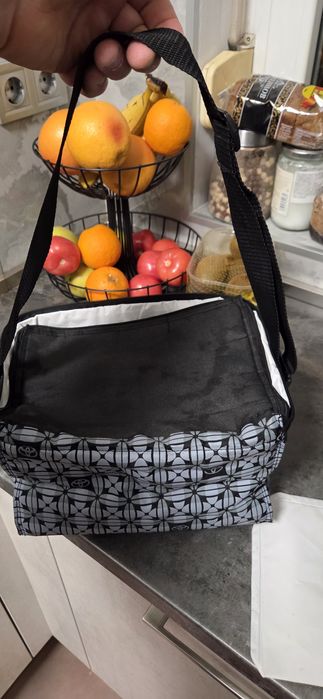 Топло,студена изолираща чанта Тойота