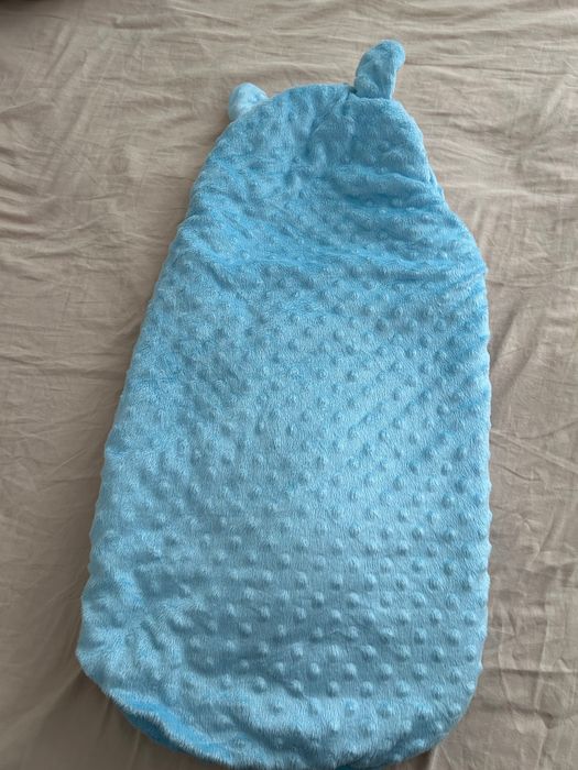 Порт бебе с качулка / Чувалче за бебе