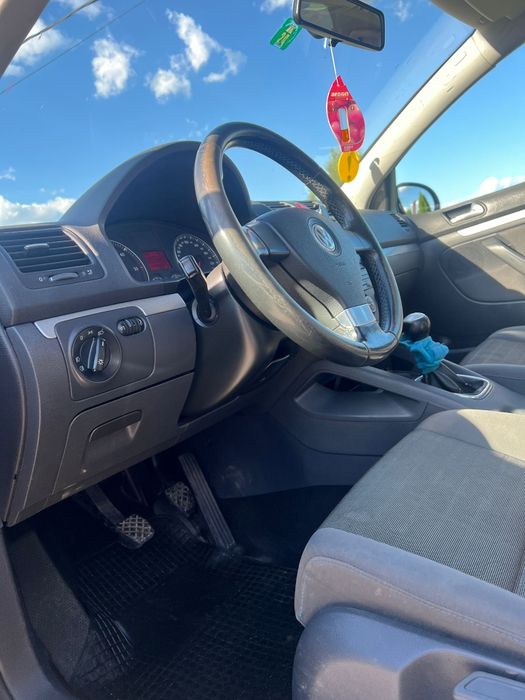Volkswagen Golf 5 1.9tdi 105cp 2007