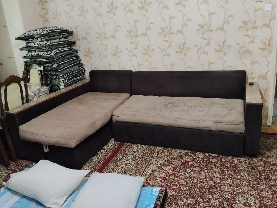 Диван только на продажу