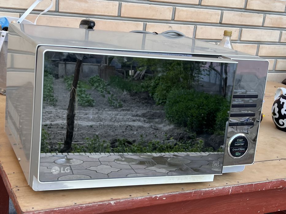 Микроволновка LG