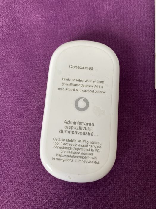 Mini router mobil Wi-Fi Vodafone R205