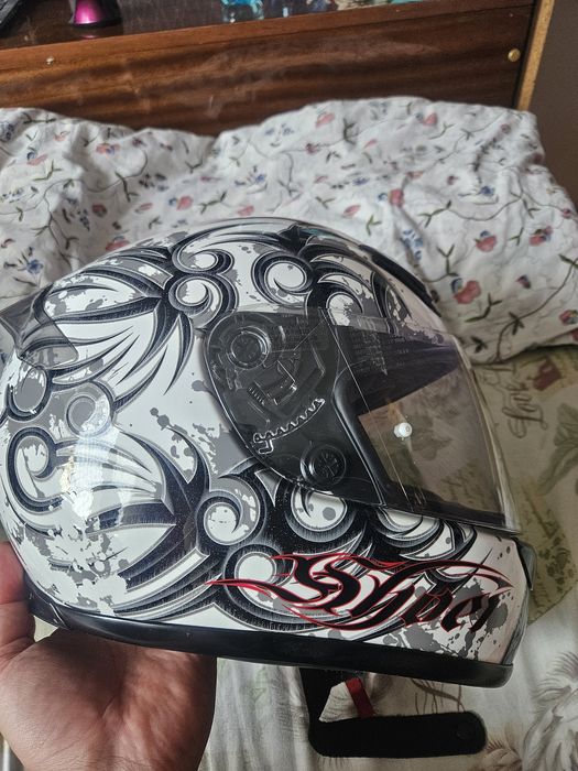 Shoei size M 57-58