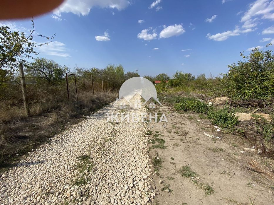 Продавам парцел в с.Константиново, площ 500 кв.м