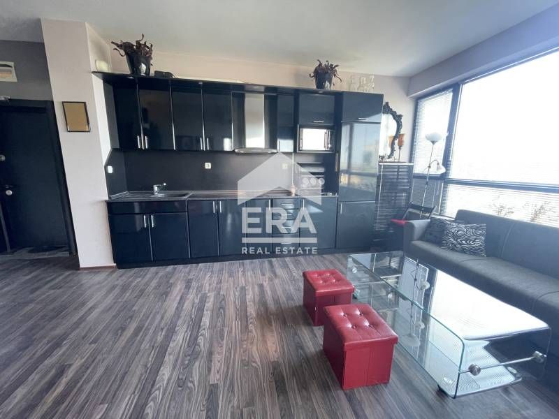 Продава се Тристаен апартамент в к.к. Златни пясъци - 91 кв.м за 1319 €/кв.м - Снимка #1