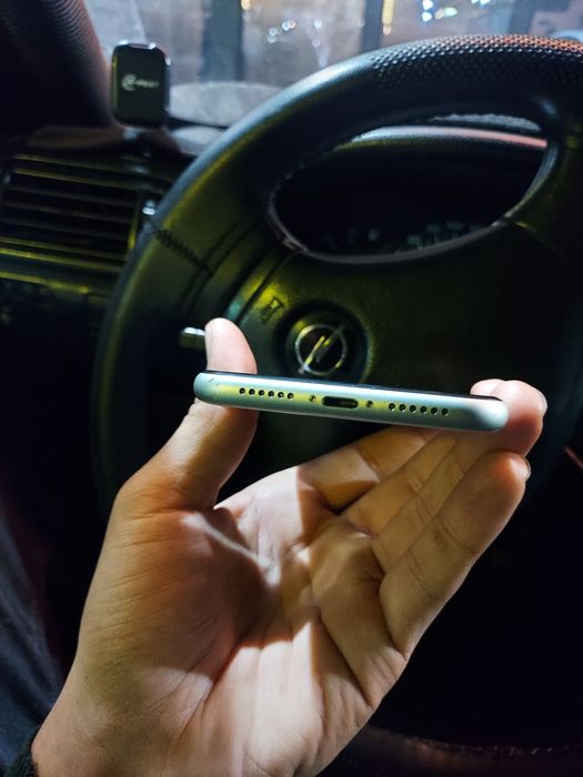 Iphone 11 64гб без ремонта