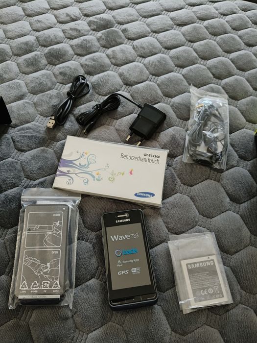 Telefon de colecție Samsung Wave 723